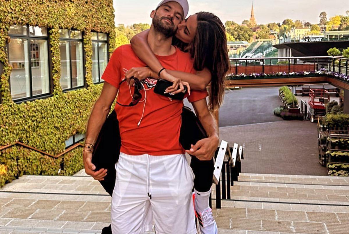După Roland Garros, Mădălina Ghenea a mers cu Dimitrov și la Wimbledon » Cum s-au fotografiat la Londra