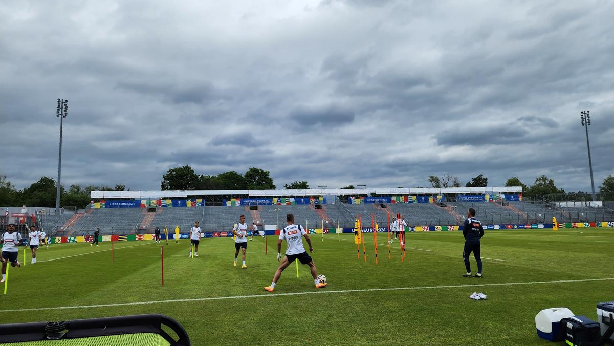 Agilitate, dexteritate, finalizare » „Tricolorii” pregătesc minuțios duelul cu Ucraina: „Așa, bravo Ianis!”