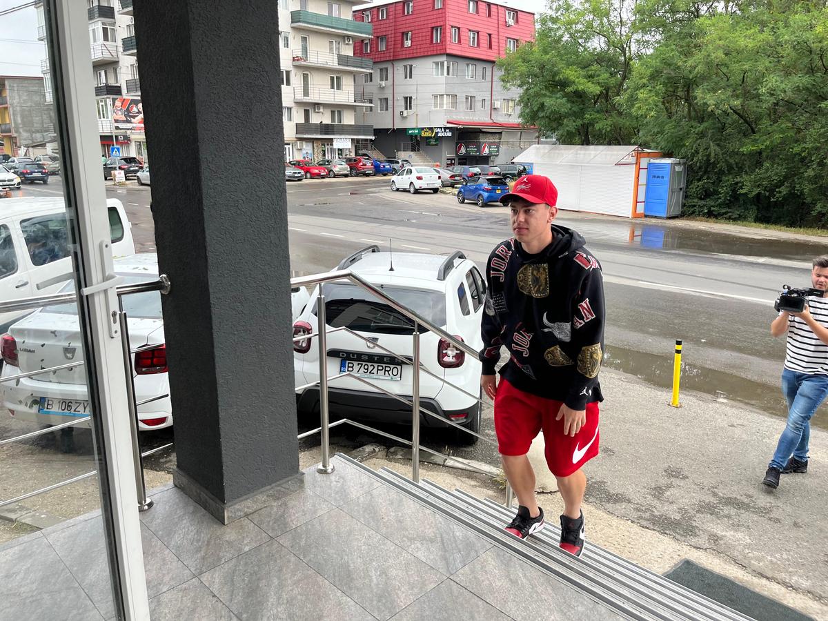 Vizita medicală efectuată de jucătorii de la FCSB