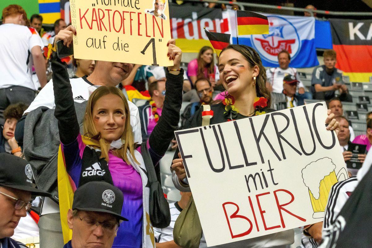 Ignorat de Ceferin, Răzvan Burleanu a avut o companie stelară la „oficială” » Cum a fost surprins șeful FRF la Germania - Scoția