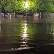 Străzile din jurul Arenei Naționale s-au inundat după furtuna de joi seara / foto: Remus Dinu (GSP)