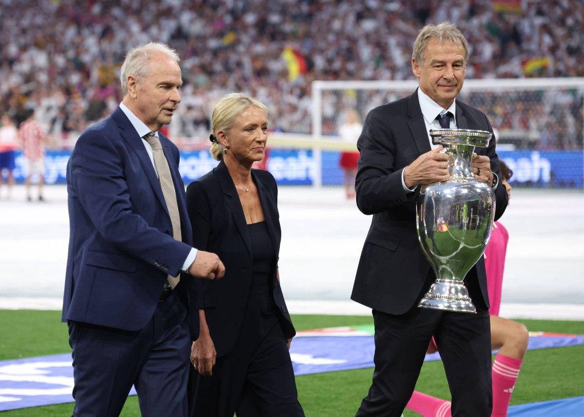 Soția lui Franz Beckenbauer a oferit imaginile începutului de Campionat European: lacrimi pentru o legendă