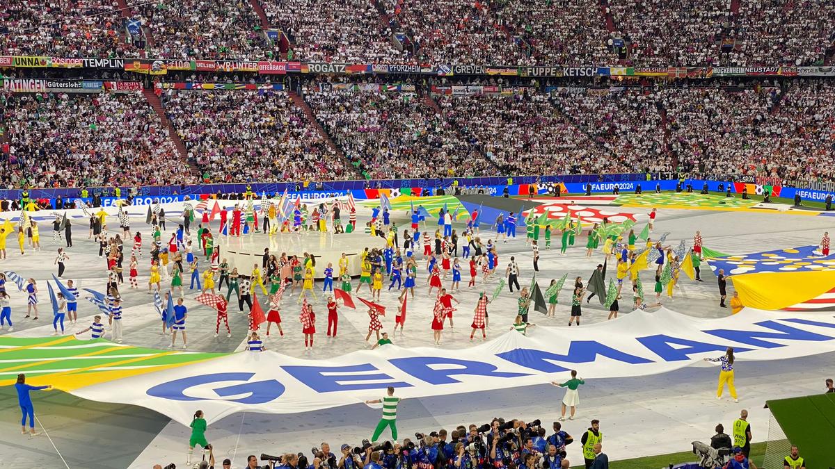 Germania - Scoția, partida inaugurală de la Campionatul European (festivitatea de deschidere)