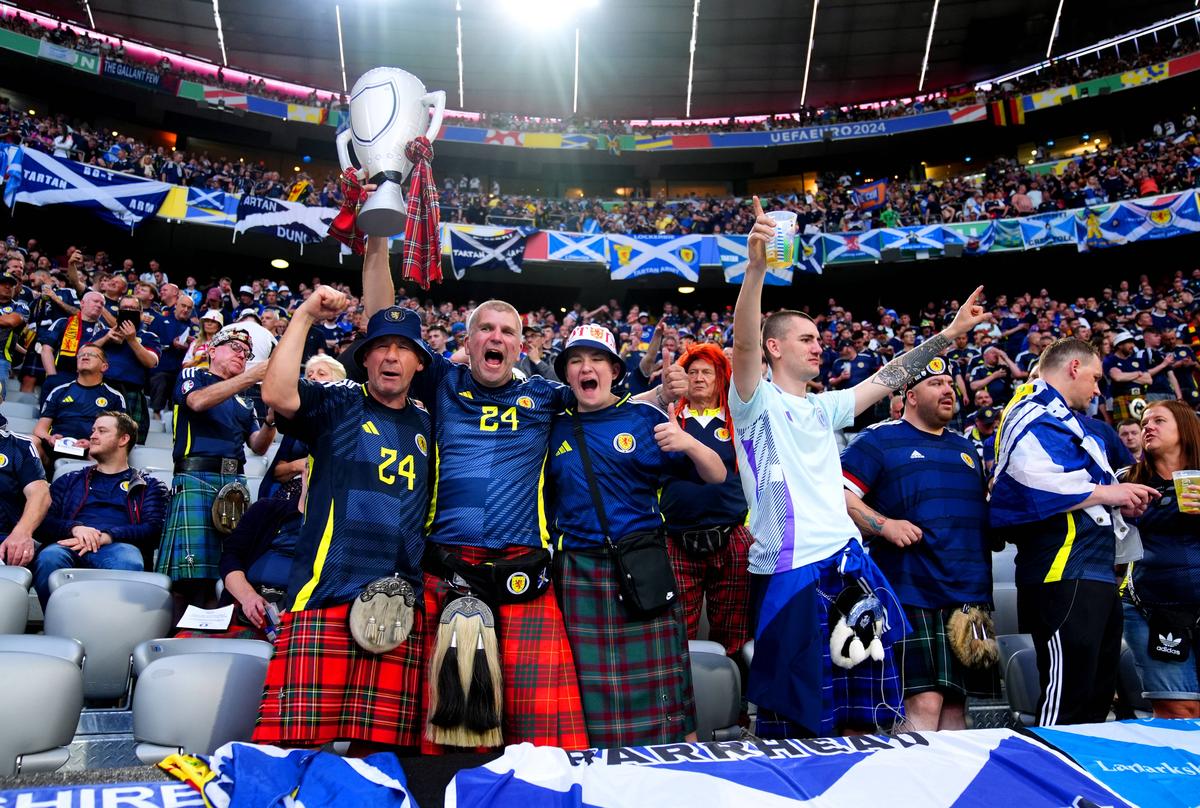 Haioșii de la Euro 2024! Fanii care au acaparat atenția pe Allianz Arena