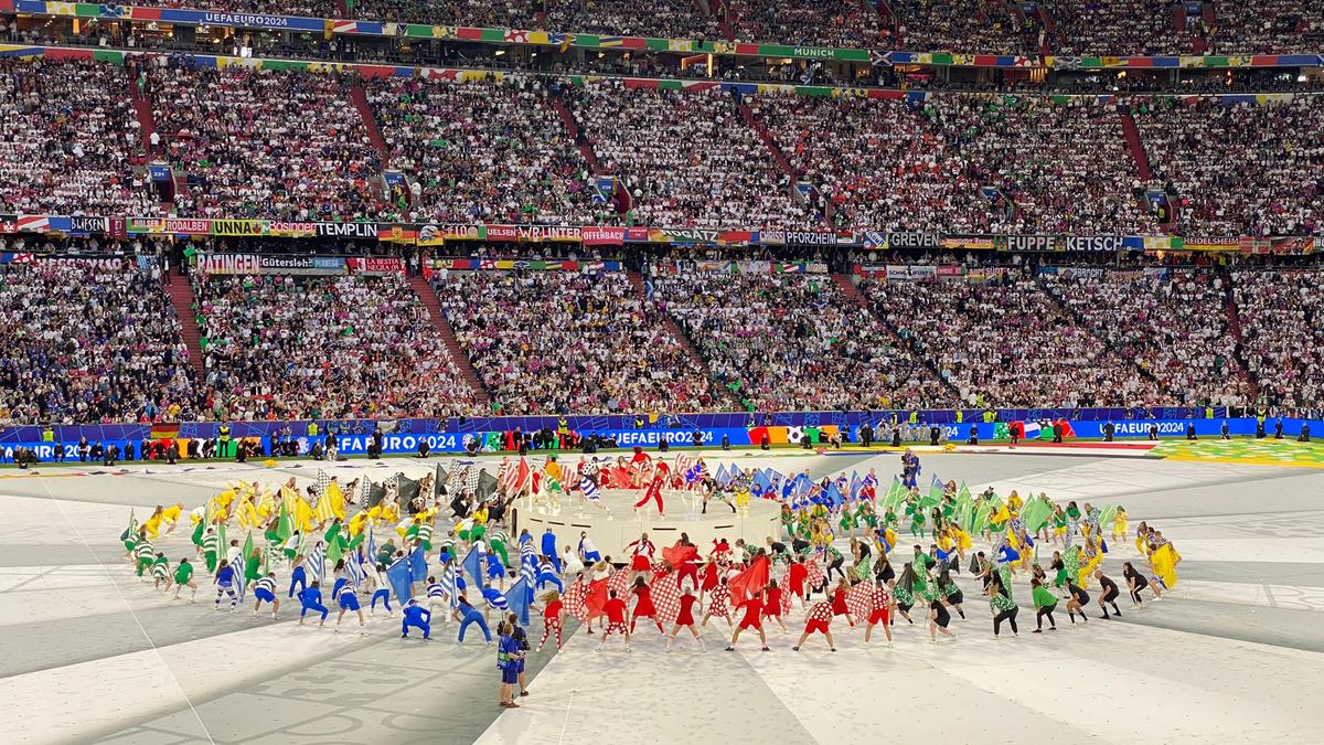 Germania - Scoția, partida inaugurală de la Campionatul European (festivitatea de deschidere)