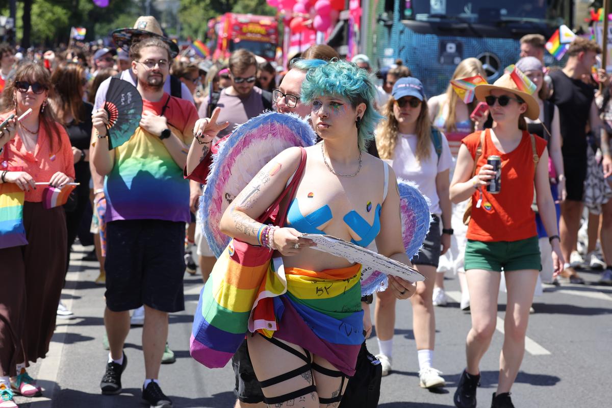 Parada gay Viena 2025 2