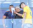 Daniel Pancu, ședință cu Mircea Lucescu înainte de Spania - România, de la Euro U21. Foto: Ionuț Iordache (GSP.RO)