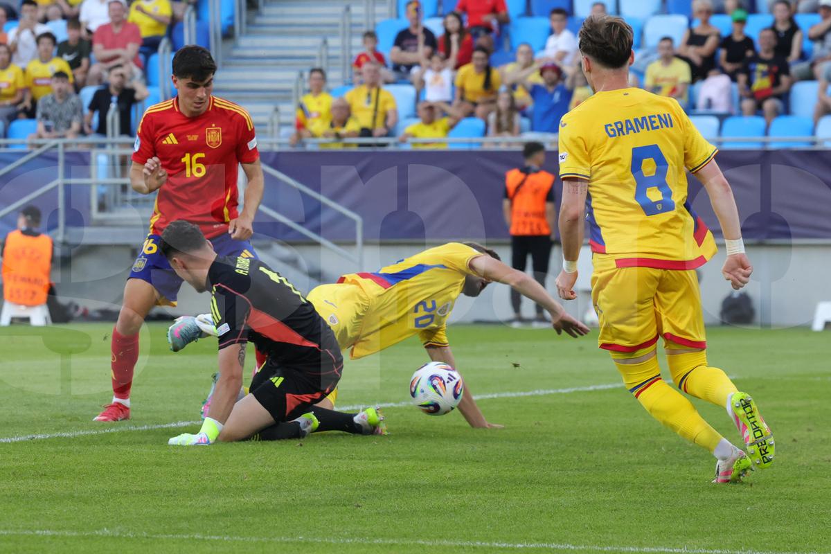 Mihai Stoichiță a „confiscat” conferința! A criticat public doi jucători, într-un discurs de 25 de minute » Răsturnare cu Pancu + Ce spune despre jucătorii de la FCSB „expulzați” de la U19