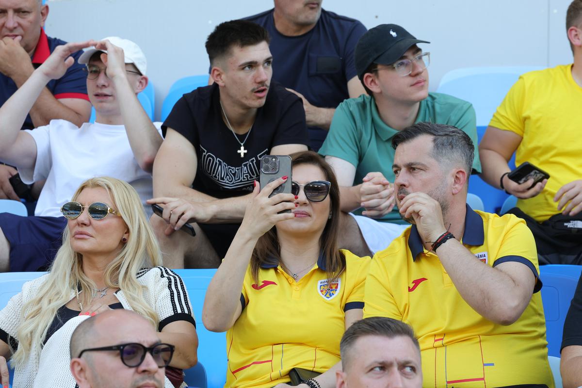 Prezență specială pentru Daniel Pancu în tribunele de la Bratislava! A vrut să-i fie alături la meciul cu Spania