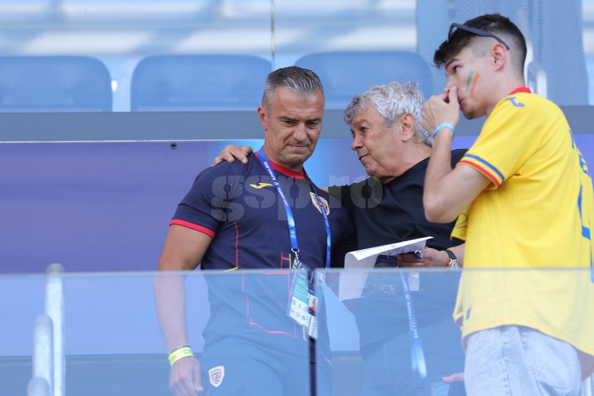 Nu s-a văzut la TV! Scene tari în lojă: Mircea Lucescu, ședință tête à tête cu Daniel Pancu: ce au vorbit cei doi selecționeri