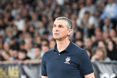 Cristian Achim, antrenorul lui CSM Oradea/Foto: Facebook (CSM Oradea)