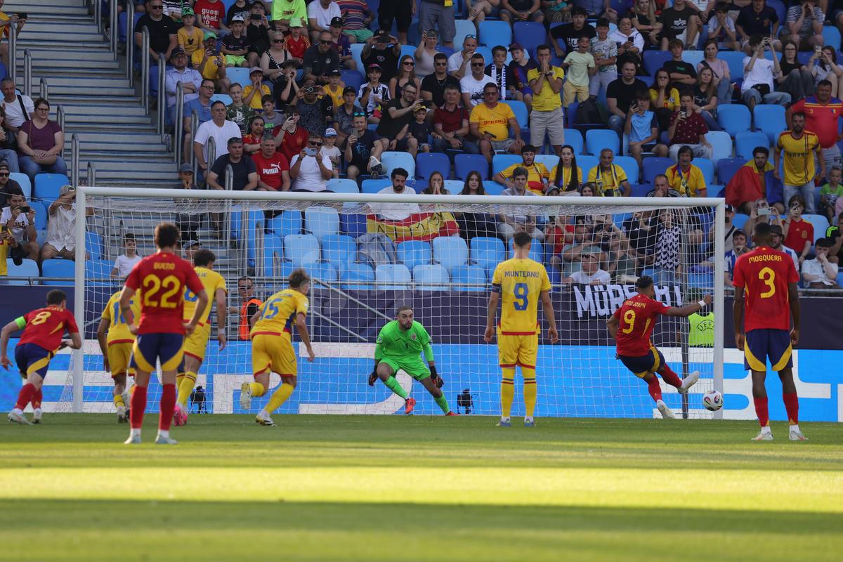 Imagini bune din Spania U21 - România U21 2-1