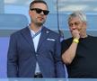 Mircea Lucescu, alături de Vlad Munteanu, la meciul Spania U21 - România U21 2-1 FOTO: Ionuţ Iordache (GSP)