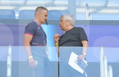 Nu s-a văzut la TV! Scene tari în lojă: Mircea Lucescu, ședință tête à tête cu Daniel Pancu: ce au vorbit cei doi selecționeri
