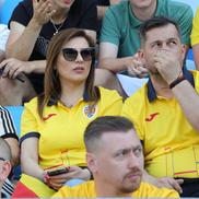Andra Teodorescu, soția lui Daniel Pancu n-a ratat meciul cu Spania de la Bratislava. Foto: Ionuț Iordache (GSP.RO)