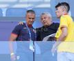 Daniel Pancu, ședință cu Mircea Lucescu înainte de Spania - România, de la Euro U21. Foto: Ionuț Iordache (GSP.RO)