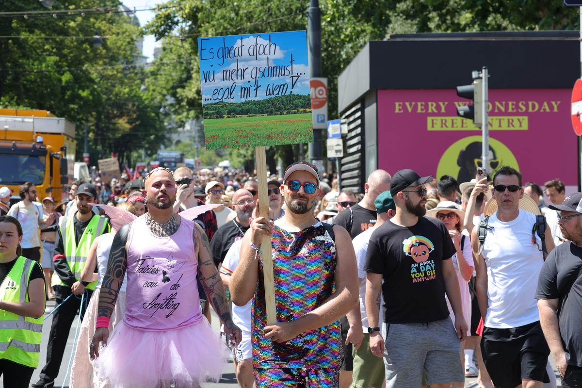 Parada gay Viena 2025 3