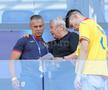 Daniel Pancu, ședință cu Mircea Lucescu înainte de Spania - România, de la Euro U21. Foto: Ionuț Iordache (GSP.RO)