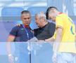Daniel Pancu, ședință cu Mircea Lucescu înainte de Spania - România, de la Euro U21. Foto: Ionuț Iordache (GSP.RO)