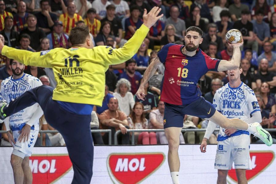 Clubul care a dominat Europa se dezintegrează! Renunță la 10 jucători