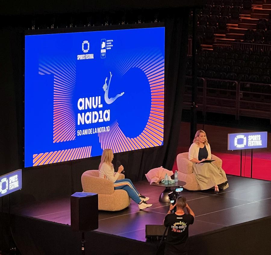 Nadia Comăneci, intervievată de Andreea Esca la Sports Festival/Foto: David Istrate (GSP.ro) „Mama, tata, voi știați că sunteți faimoși?” » Nadia Comăneci, amintiri și lecții adunate în cariera sa: „Trebuie să ai un țel”