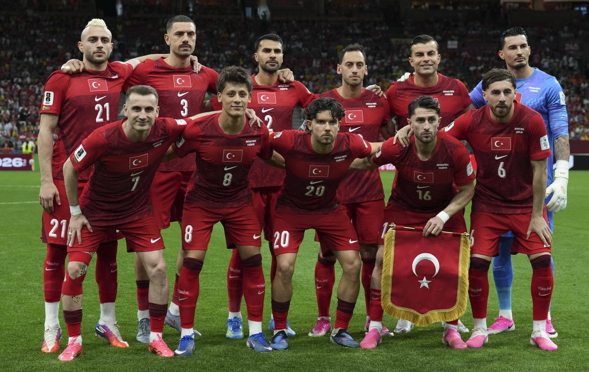 Australia - Turcia, în Grupa D la Campionatul Mondial // foto: Imago