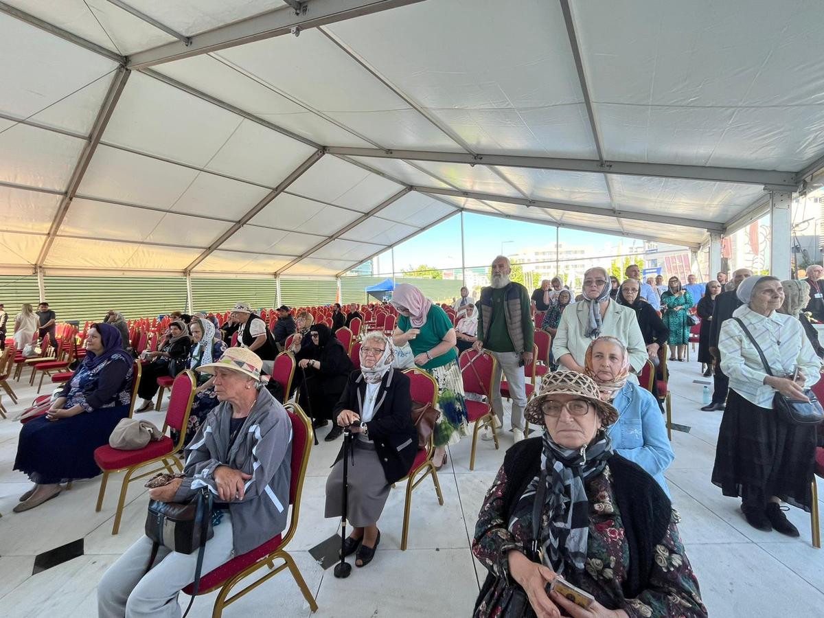 Gigi Becali a primit o distincție importantă din partea Bisericii Ortodoxe Române