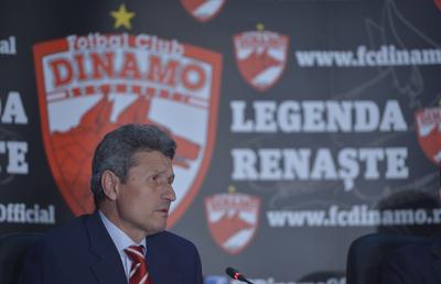 DINAMO. EXCLUSIV Mulțescu a primit o „încurajare” la care nu se aștepta chiar de la un dinamovist: „A fost odată ca-n povești, a fost Dinamo București”