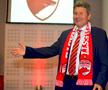 Dinamo l-a instalat azi în funcția de antrenor pe Gigi Mulțescu