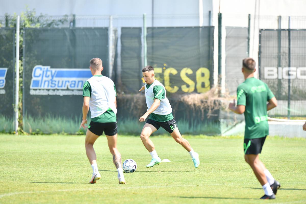 Antrenament FCSB:  // FOTO: Cristi Preda