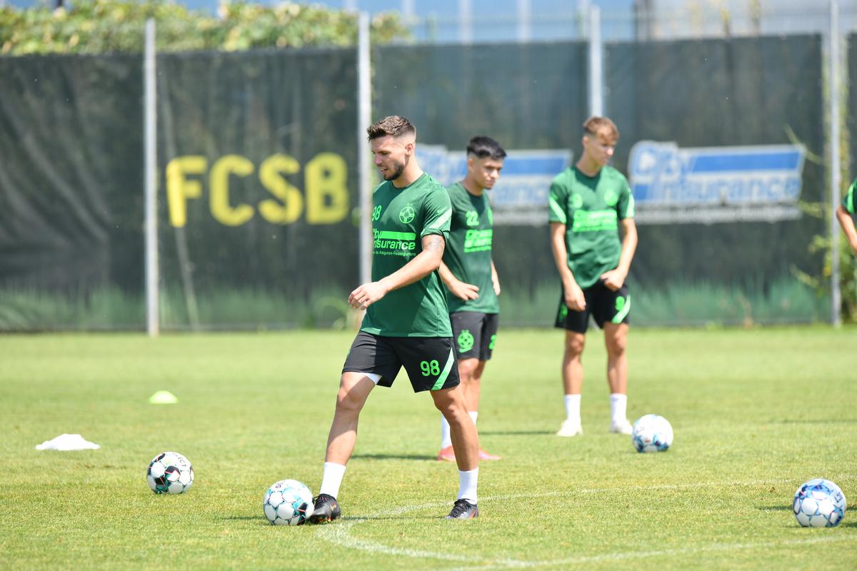 Antrenament FCSB:  // FOTO: Cristi Preda