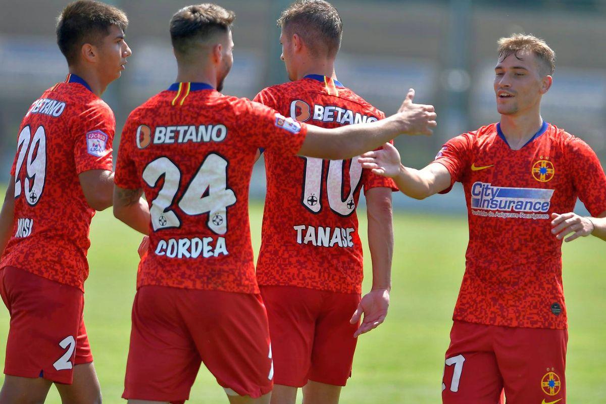 FCSB, pierdere grea chiar înainte de startul campionatului! Nu face deplasarea la Botoșani: „Numai nouă ni se putea întâmpla”