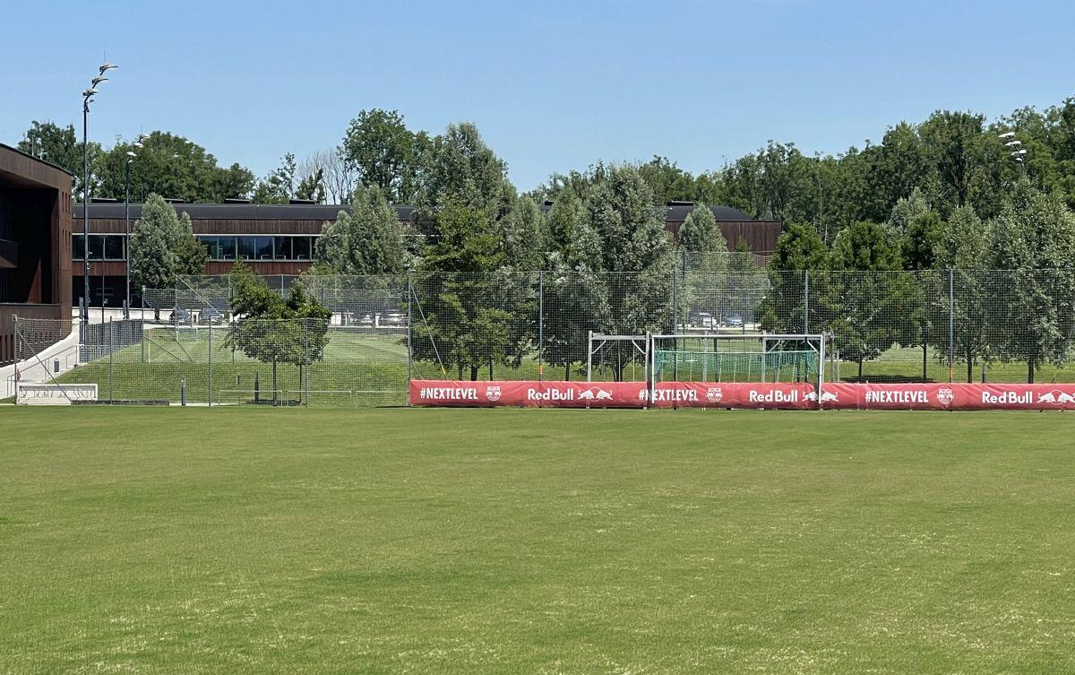 Industria Red Bull Salzburg » Reportaj de la fabrica de fotbaliști din Austria: condiții SF!
