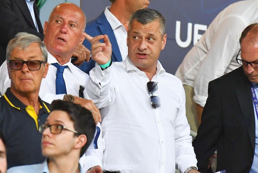 Nelu Varga, patronul lui CFR Cluj, ia măsuri dure după ce echipa sa a fost eliminată de Pyunik în preliminariile Champions League (0-0 în tur și 2-2, 3-4 la penalty-uri în retur).