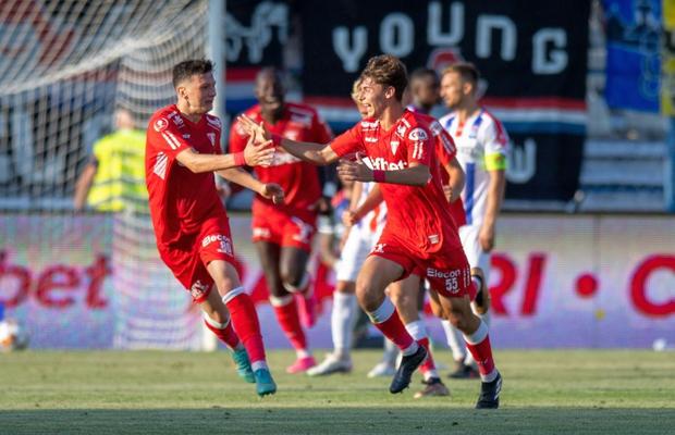 Superliga s-a întors cu un gol superb » Marele talent de la UTA a bifat prima reușită a sezonului cu o execuție de zile mari