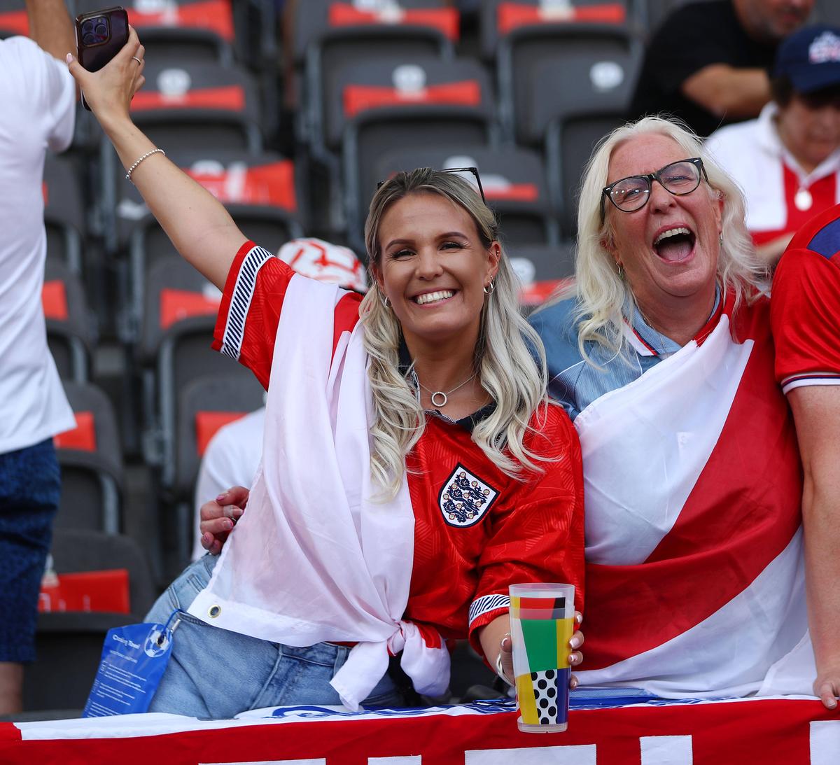 Partenera lui Saka, apariție într-o ținută curajoasă la finala Euro 2024 » A atras toate privirile în tribunele arenei din Berlin