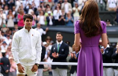 În plină luptă împotriva cancerului, prințesa Kate Middleton i-a înmânat lui Carlos Alcaraz trofeul de campion la Wimbledon