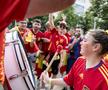 Spectacol pe străzile Berlinului înainte de Spania - Anglia