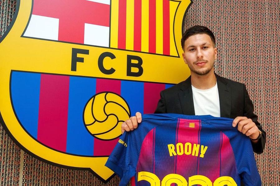 Barcelona a anunțat transferul lui Roony Bardghji. FOTO: X Transfer la Barcelona! „Messi al Suediei” a semnat