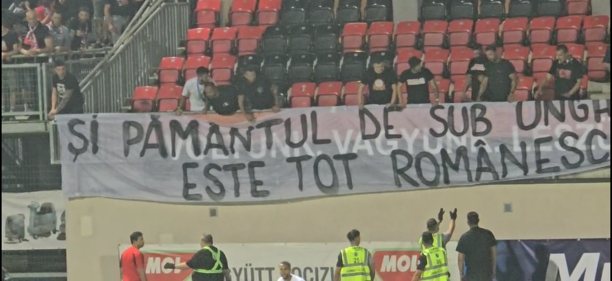 „Prima dată când pățim așa ceva” » A apărut dialogul purtat la porțile stadionului de șeful Jandarmeriei cu fanii lui Dinamo