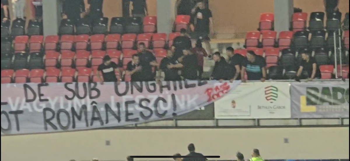„Prima dată când pățim așa ceva” » A apărut dialogul purtat la porțile stadionului de șeful Jandarmeriei cu fanii lui Dinamo