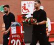 Ruben Amorim, Bruno Fernandes și Diogo Dalot i-au adus un ultim omagiu lui Diogo Jota pe „Anfield” / Foto: Liverpool