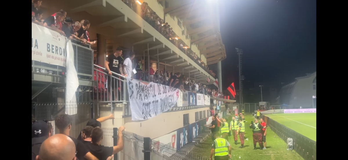 Scandal imens la meciul Csikszereda - Dinamo, de la Miercurea Ciuc