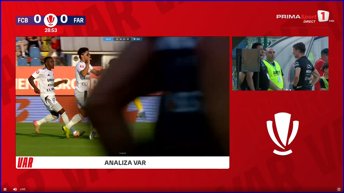 Gică Hagi a intrat în direct să acuze arbitrajul din Botoșani - Farul » Prezent în studio, Marius Avram a dat verdictul