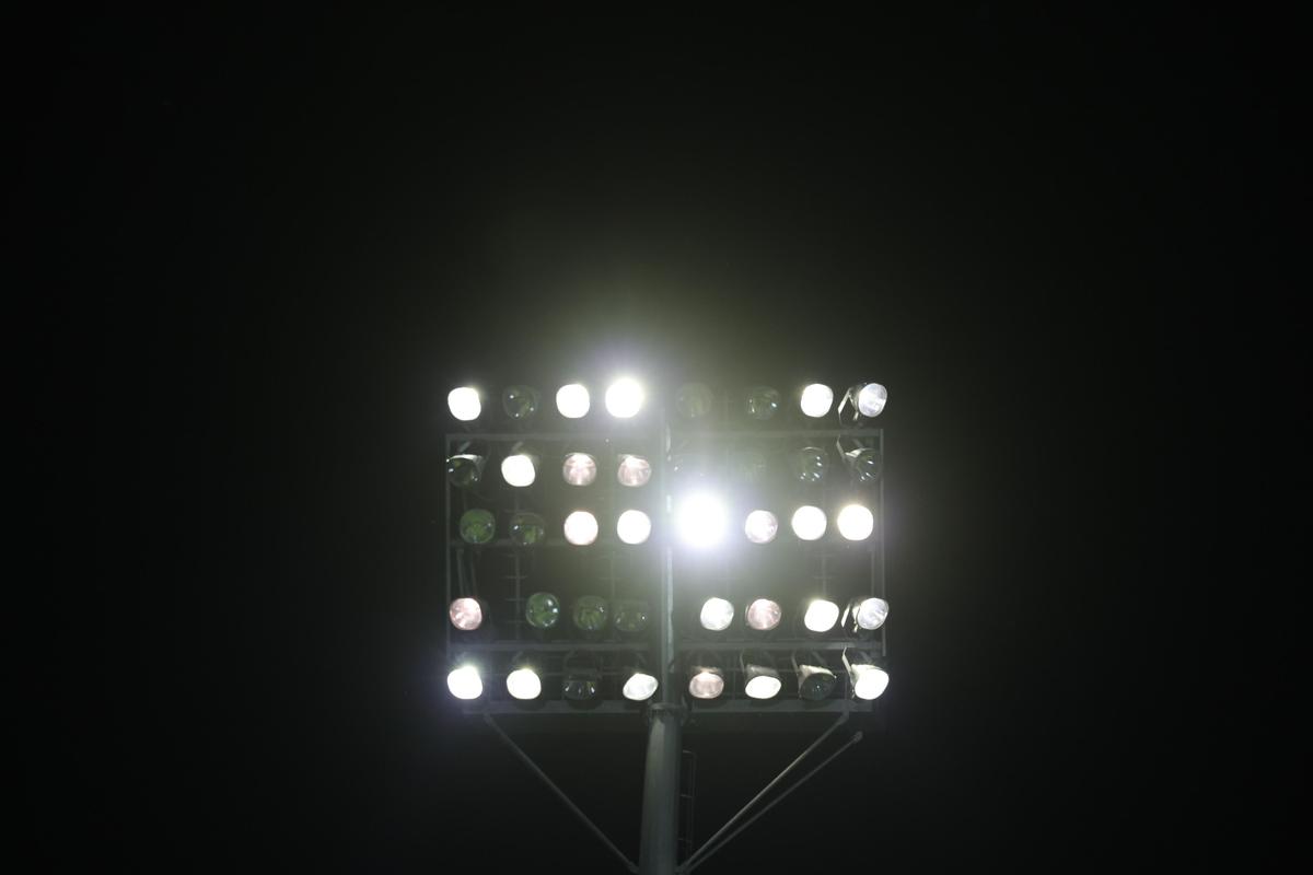 Haos la Csikszereda - Dinamo » A căzut nocturna la primul meci din istorie în Superliga: imagine colosală surprinsă de GSP