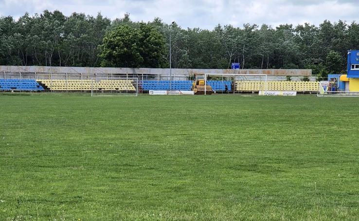 A început modernizarea stadionului „1 mai” din Slobozia // foto: Facebook @ Potor Alexandru