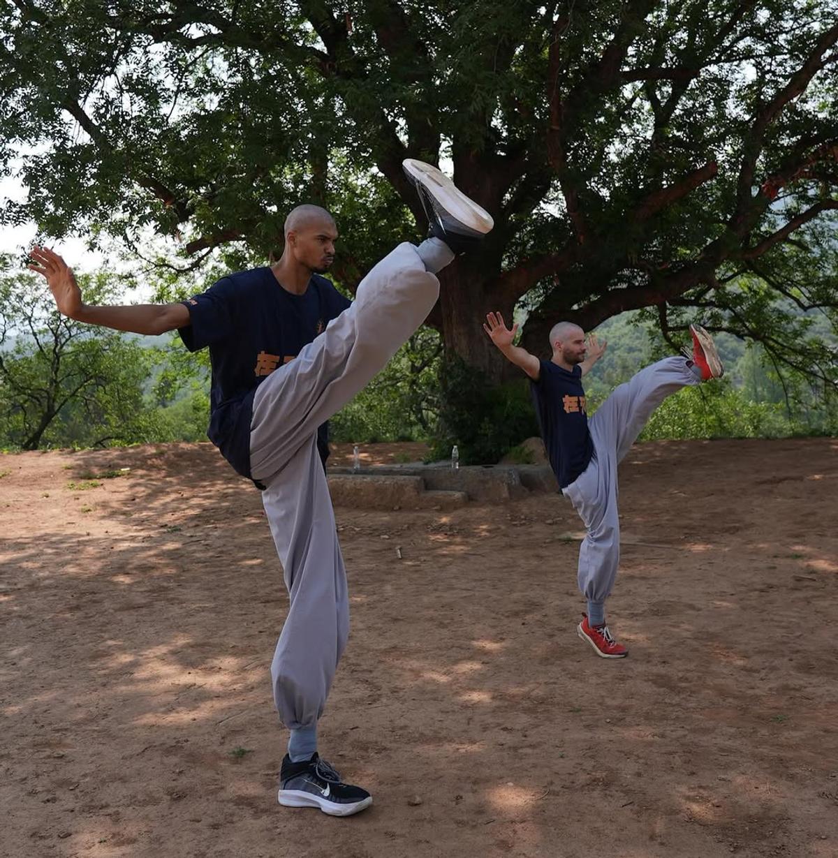 Noul superstar din NBA și-a petrecut vara în China, la un templu Shaolin, și a devenit călugăr războinic: „Religia e mai mult o filozofie de viață”