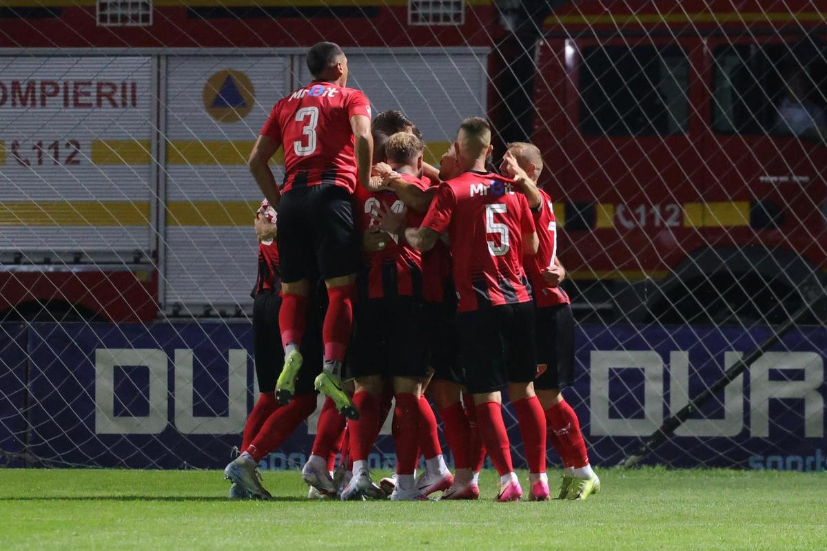 Csikszereda - Dinamo / Foto: Ionuț Iordache GSP
