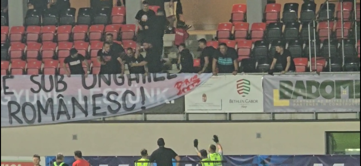 „Prima dată când pățim așa ceva” » A apărut dialogul purtat la porțile stadionului de șeful Jandarmeriei cu fanii lui Dinamo