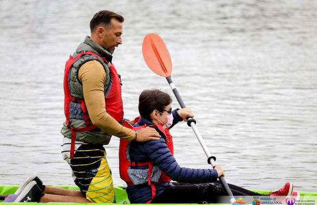 Ionuț Stancovici, președinte al Asociației Caiac SMile: „Visăm la o țară în care toate sporturile să fie adaptate pentru toți practicanții lor”